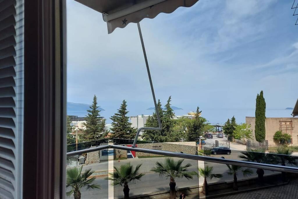 Darla Sea View Apartment Вльора Екстер'єр фото