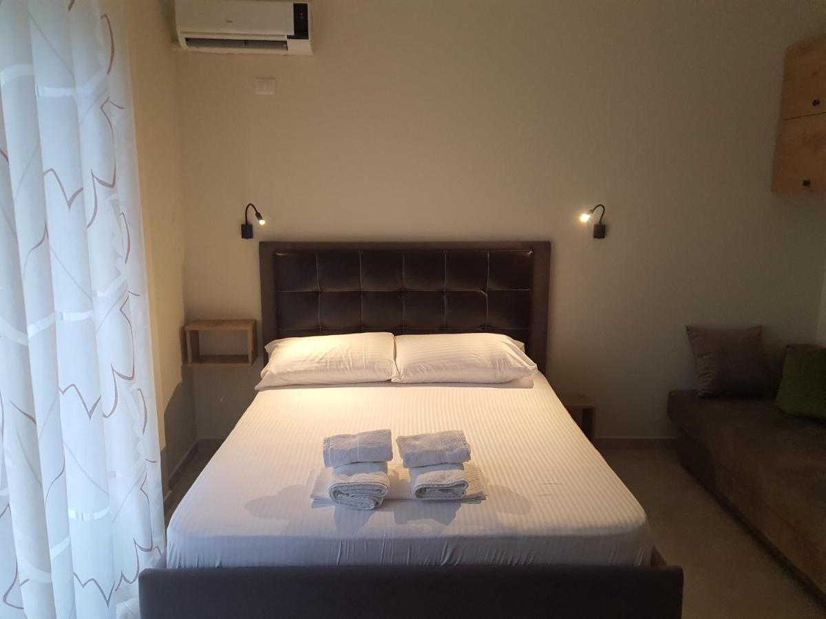 Darla Sea View Apartment Вльора Екстер'єр фото